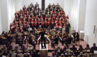 Foto: Chor und Orchester