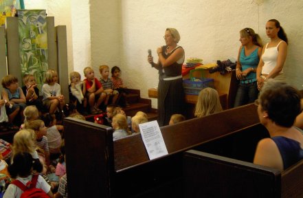 Foto: Verabschiedung der Maxi-Kinder in der Kirche