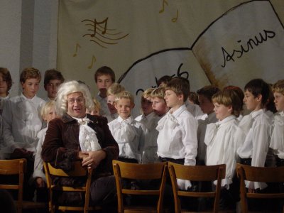 Foto von der Aufführung: Schulmeister und Schüler
